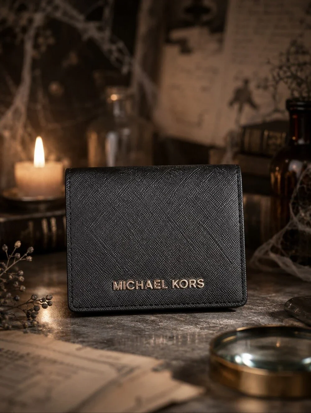 Michael Kors Black Saffiano Leather Bifold Wallet Card Holder EUC